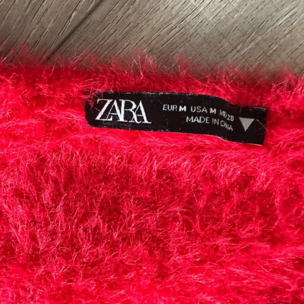 ZARA RED SWEATER | SZ M‎